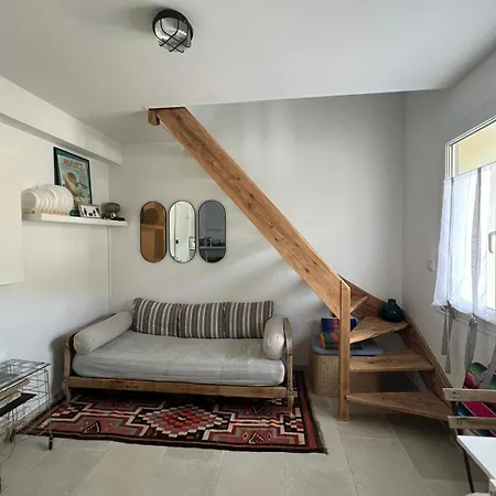 Gipsy Chic Duplex On The Apartament *